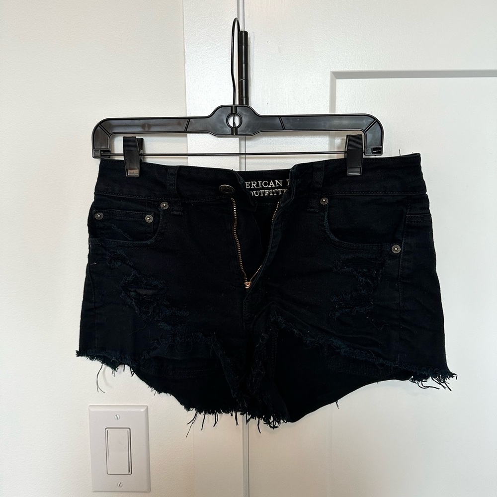 American eagle, black denim shorts